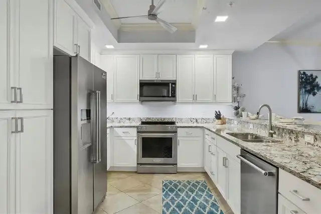 Listing Photo 7