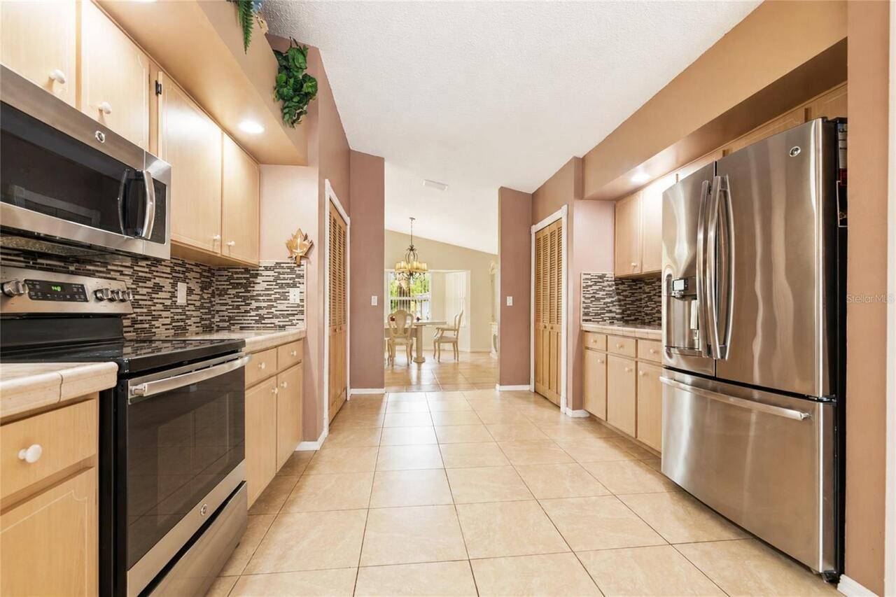 Listing Photo 16