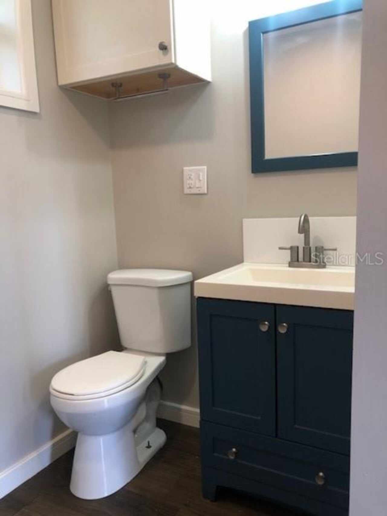 Listing Photo 8