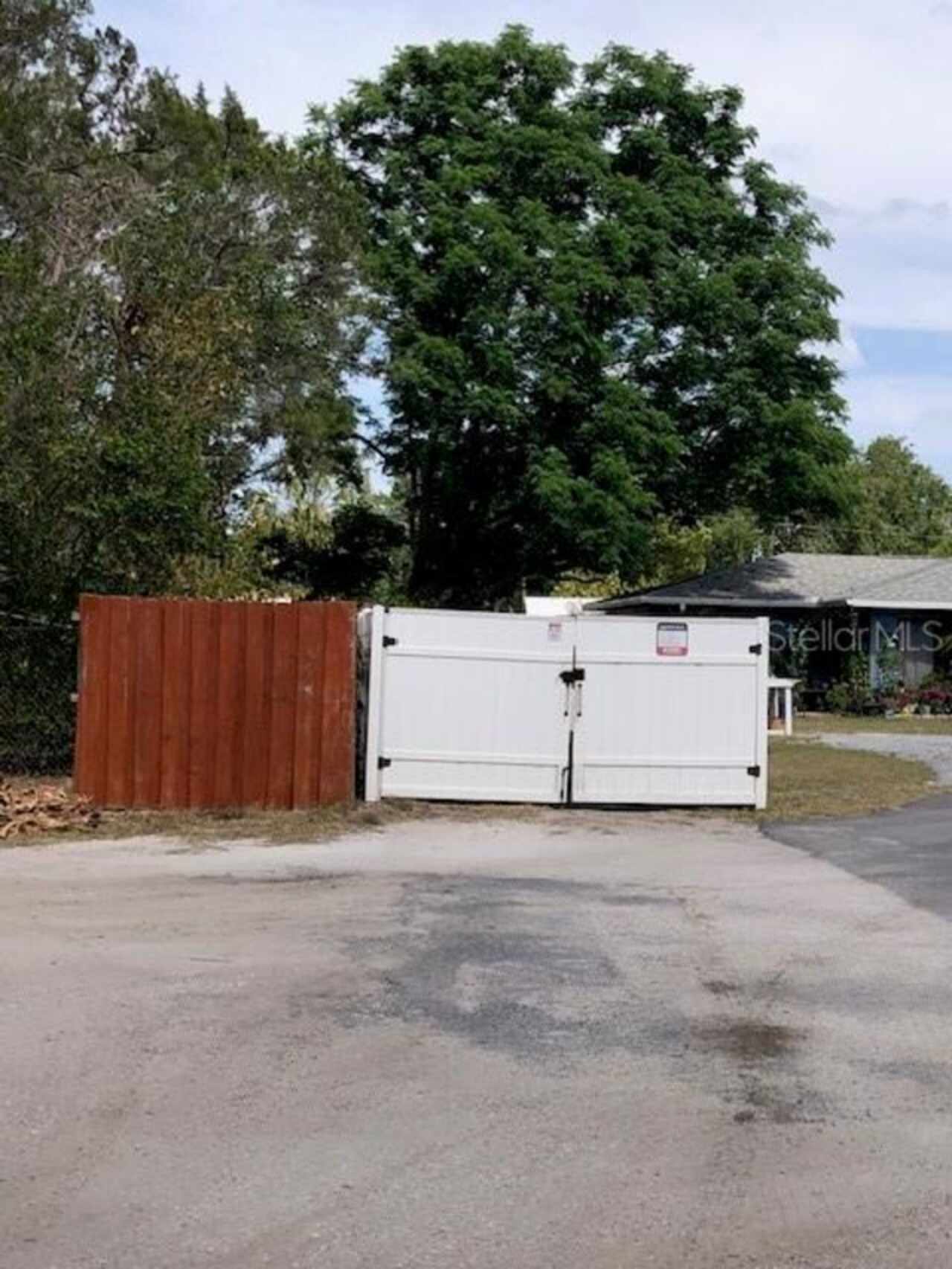 Listing Photo 14