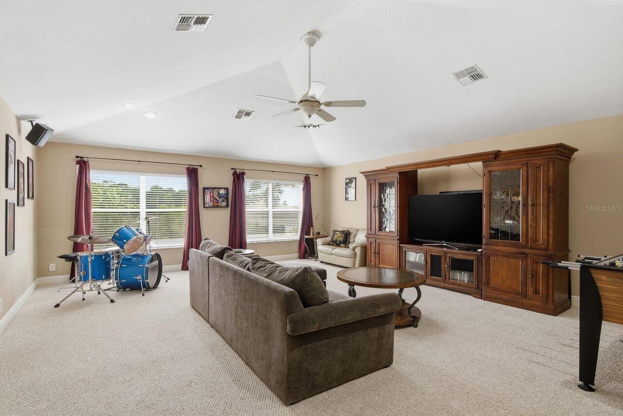 Listing Photo 33