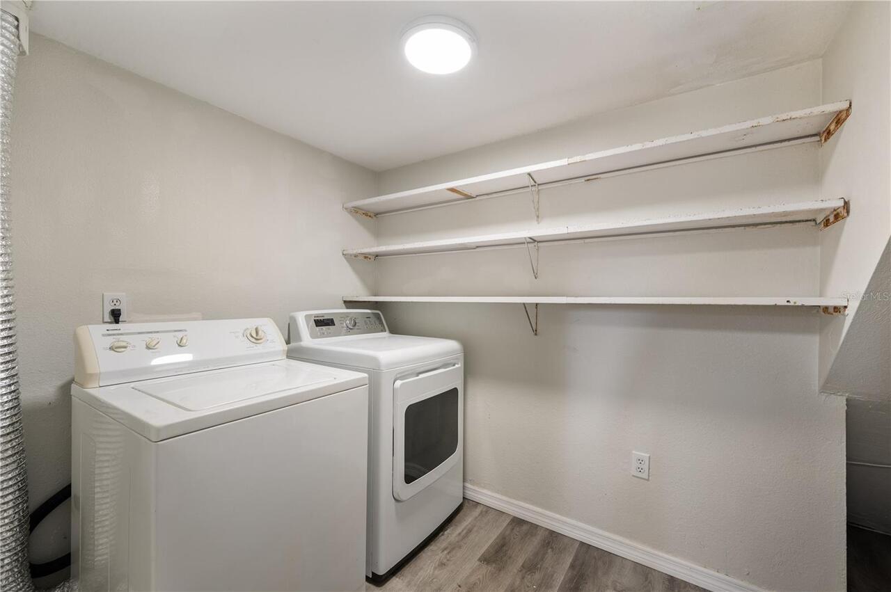 Listing Photo 12