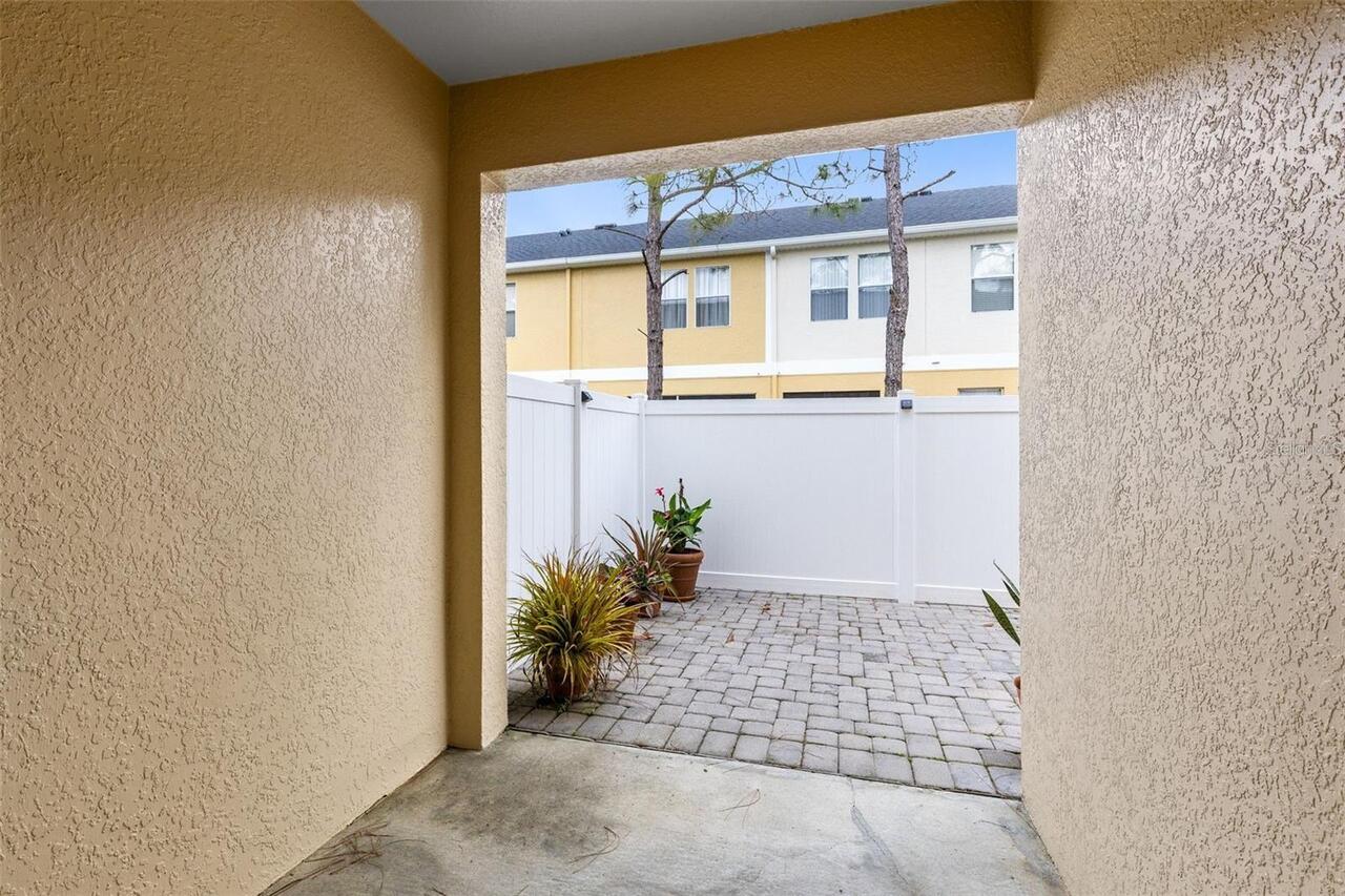 Listing Photo 14