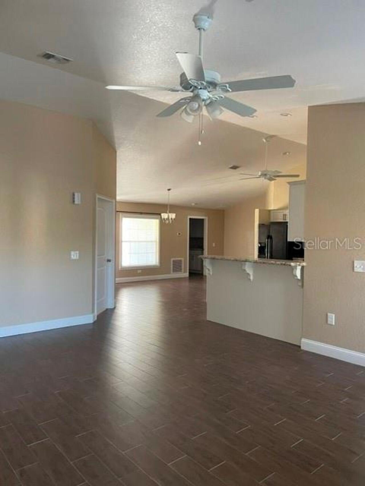 Listing Photo 7