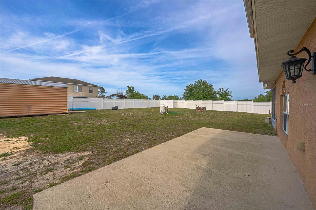 Listing Photo 9