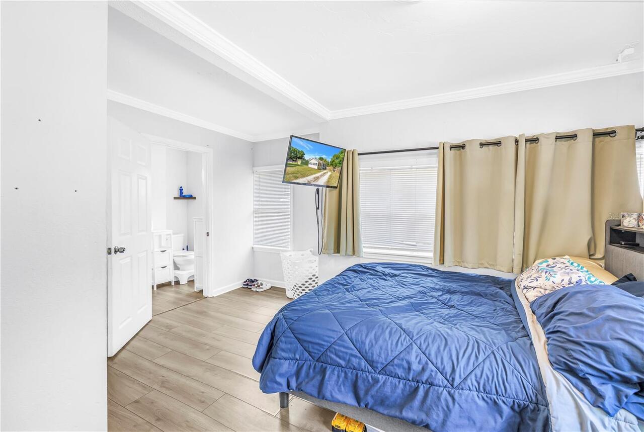 Listing Photo 17