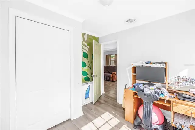 Listing Photo 24