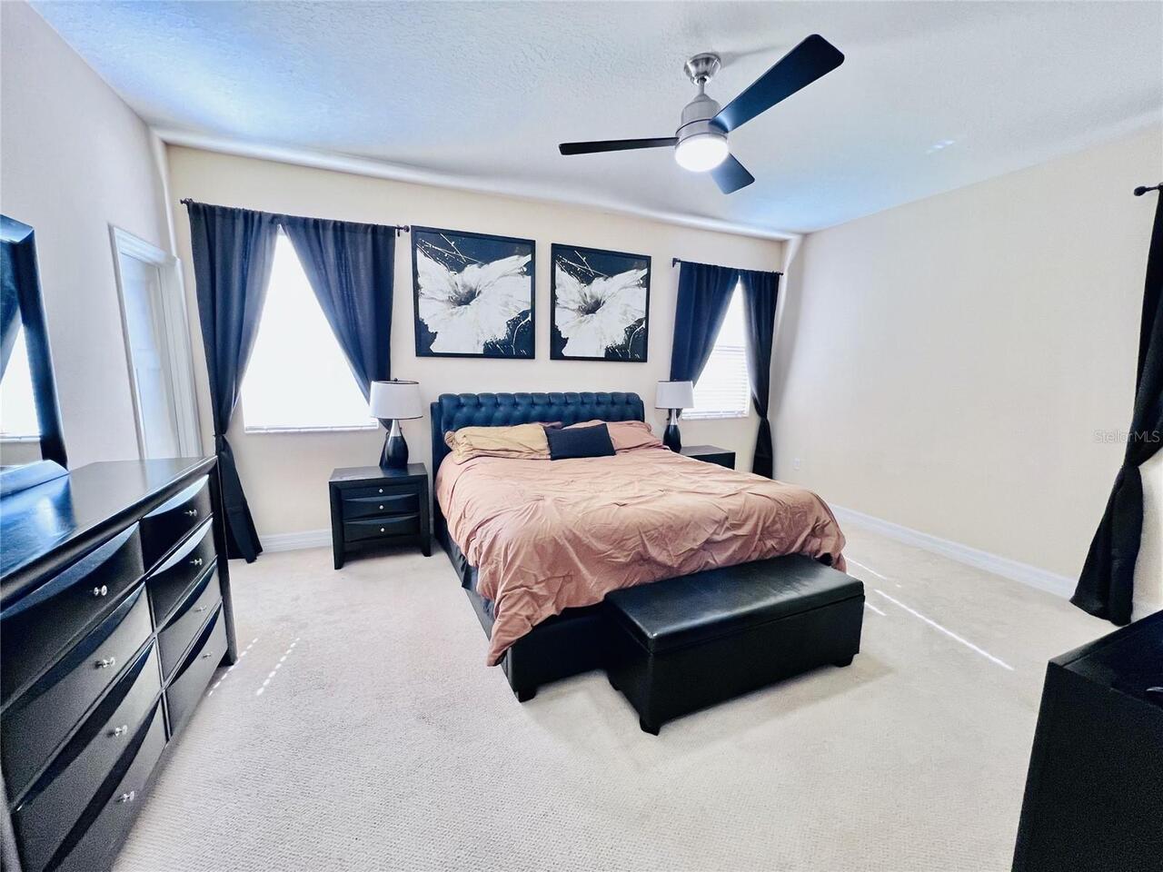Listing Photo 8