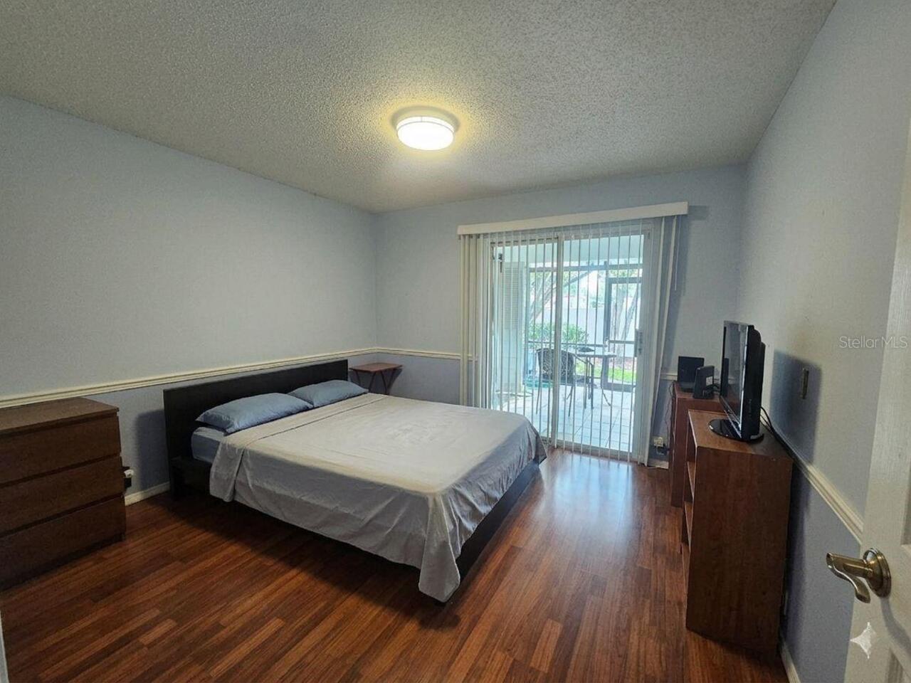 Listing Photo 7