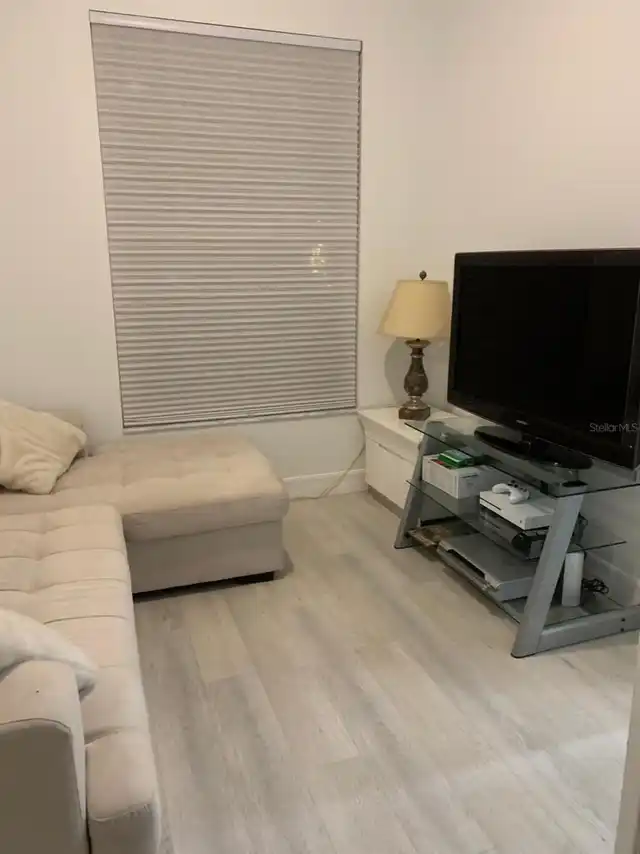 Listing Photo 20