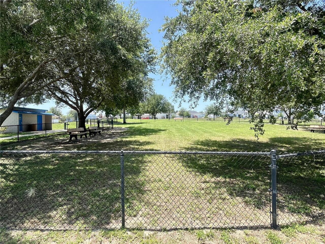 Listing Photo 38