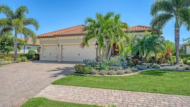Listing Photo 8