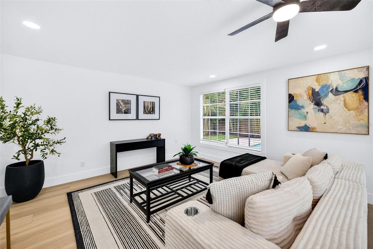 Listing Photo 22