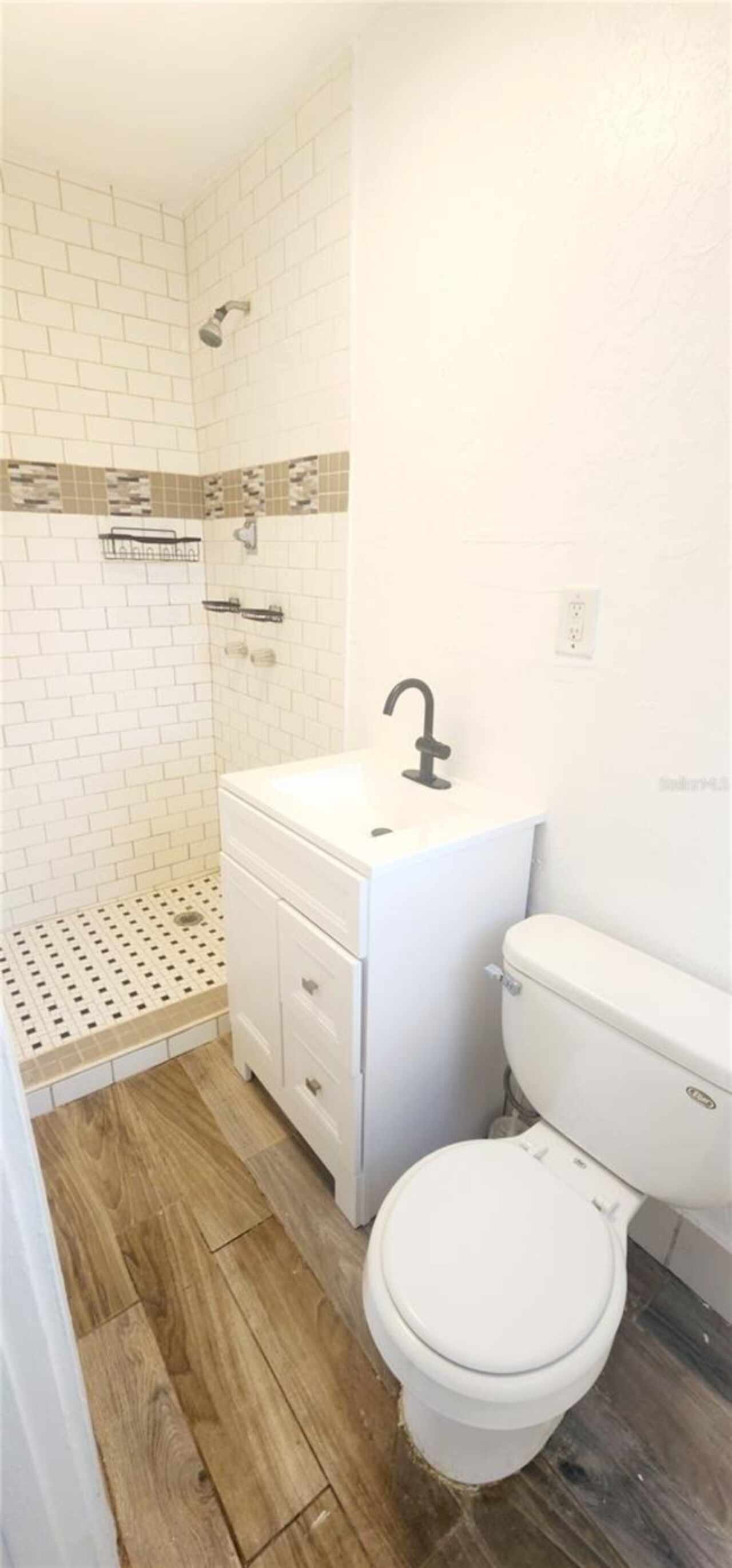 Listing Photo 13