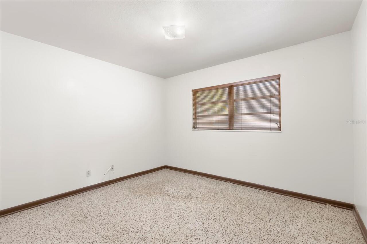 Listing Photo 26