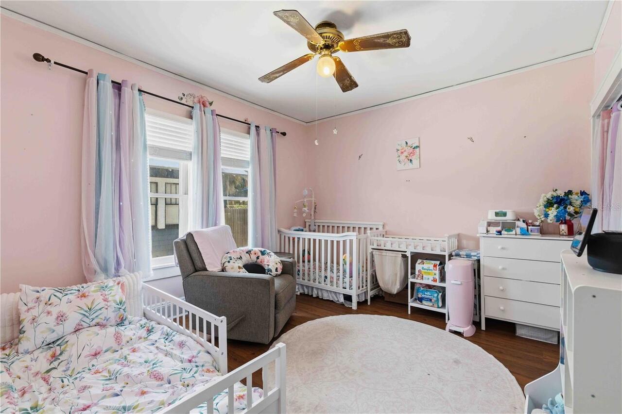 Listing Photo 17