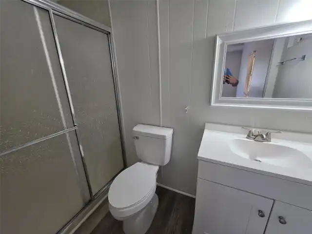 Listing Photo 17
