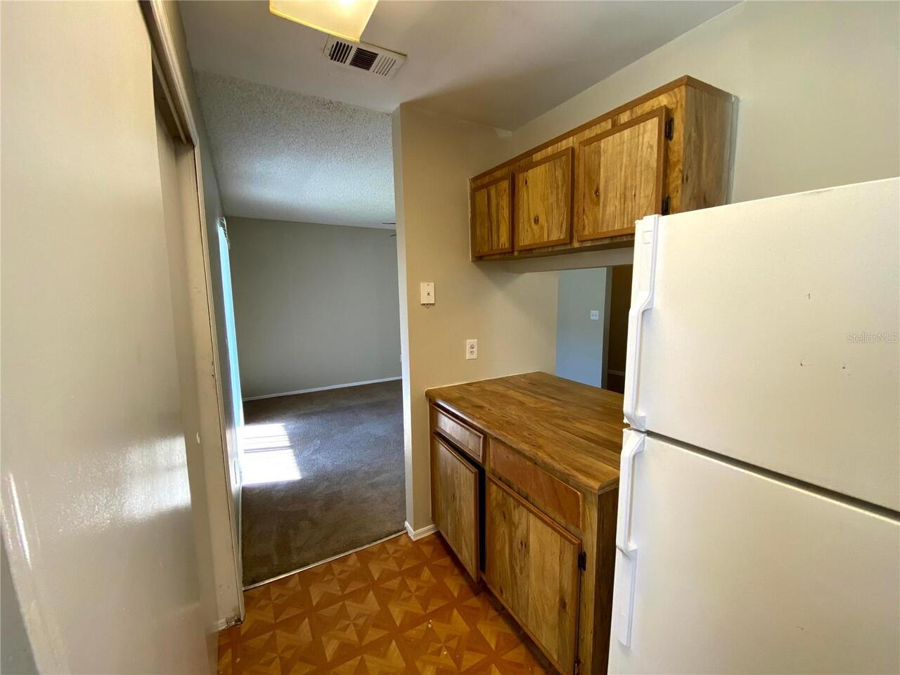Listing Photo 9
