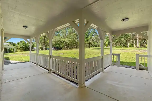 Listing Photo 8