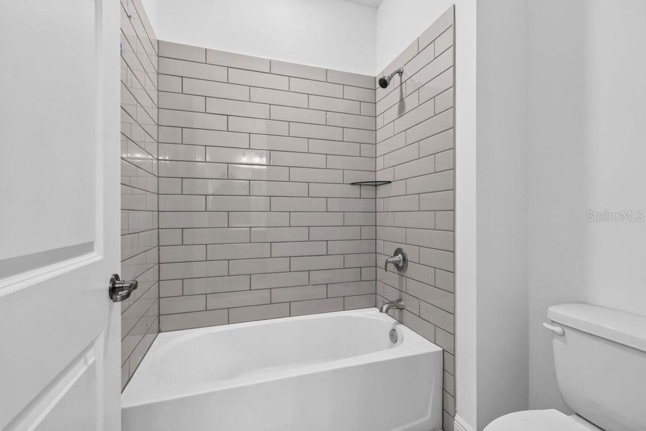 Listing Photo 23