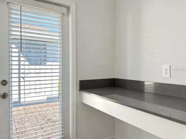 Listing Photo 18