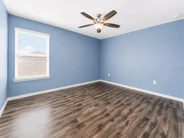 Listing Photo 28