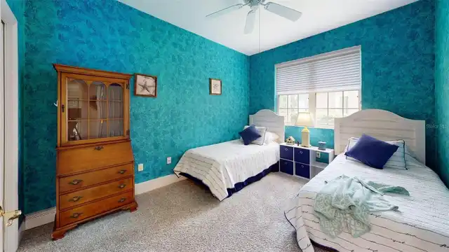 Listing Photo 16
