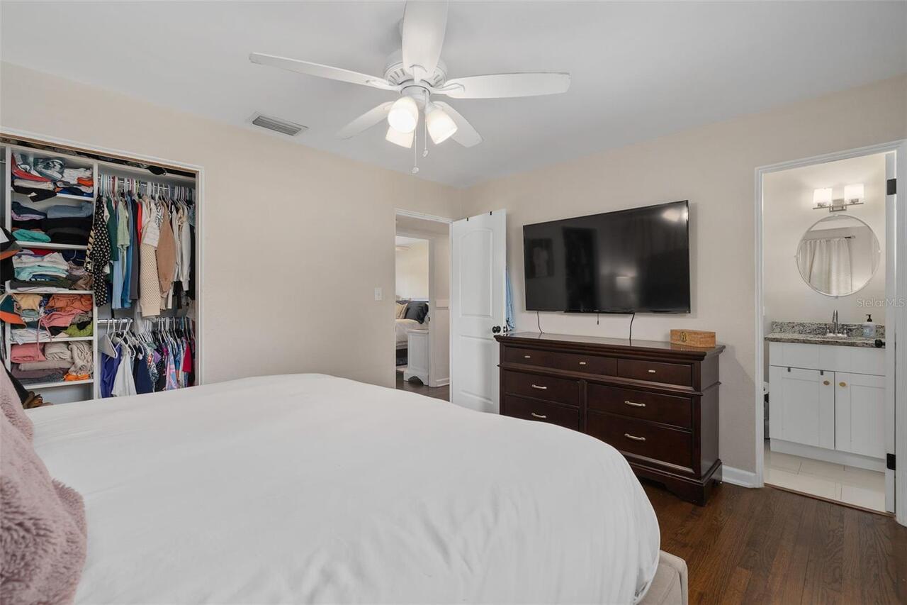 Listing Photo 20