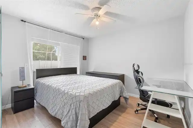 Listing Photo 23