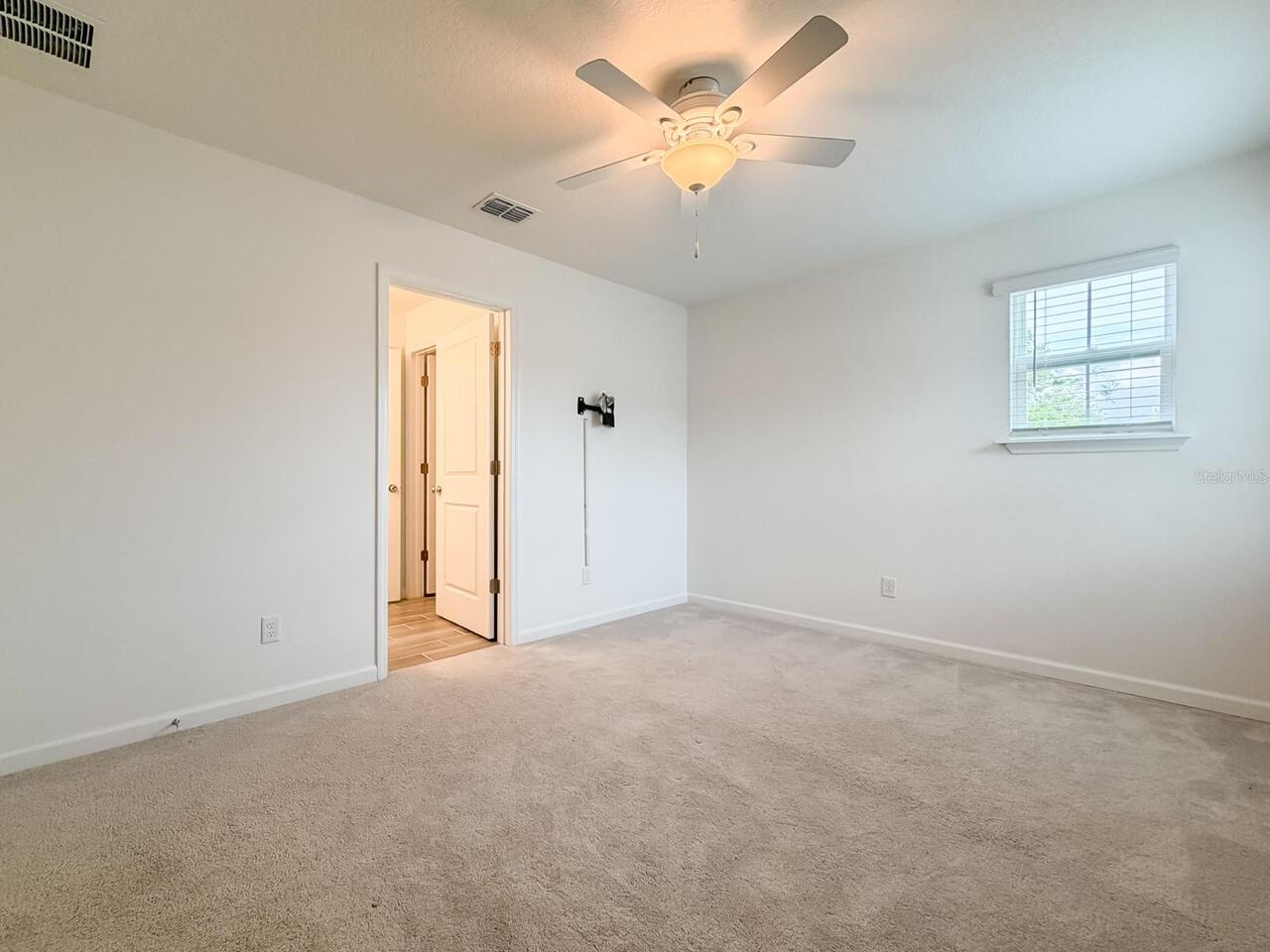 Listing Photo 45