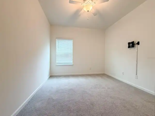 Listing Photo 20