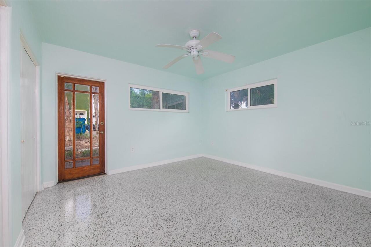 Listing Photo 32
