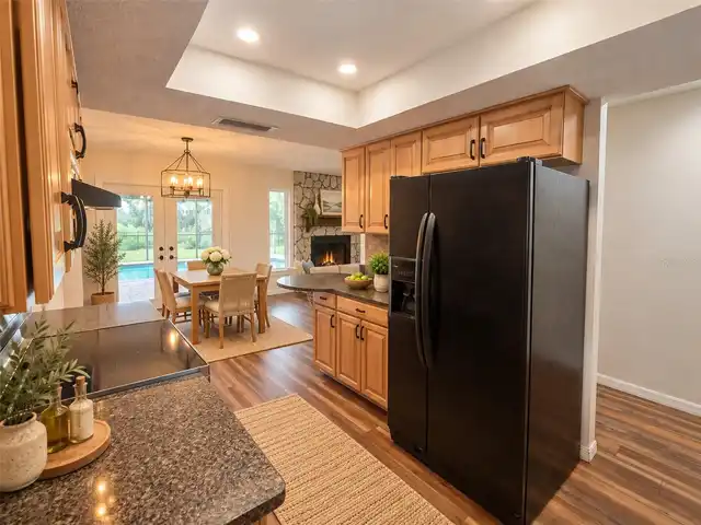 Listing Photo 8
