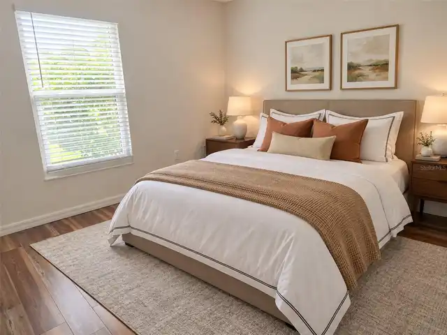 Listing Photo 12