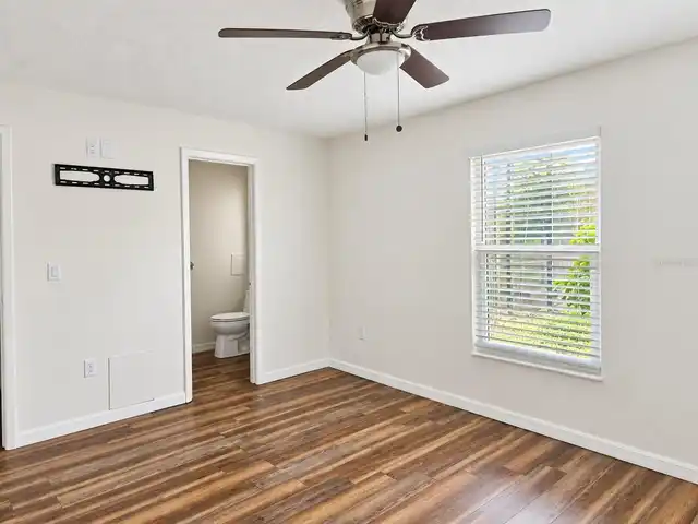 Listing Photo 54