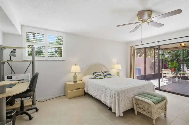 Listing Photo 22