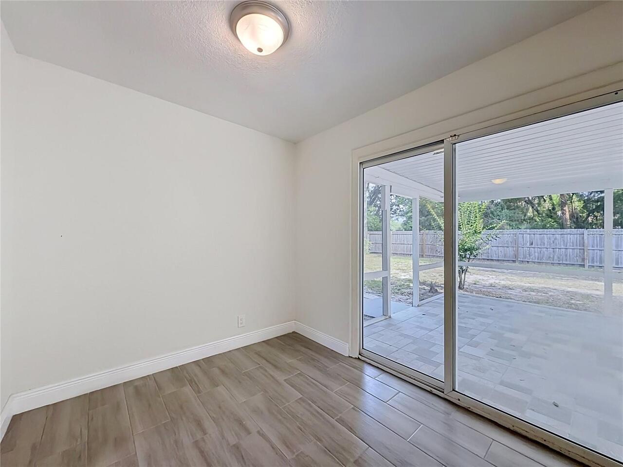 Listing Photo 7