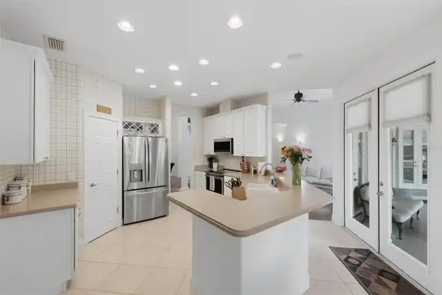 Listing Photo 18