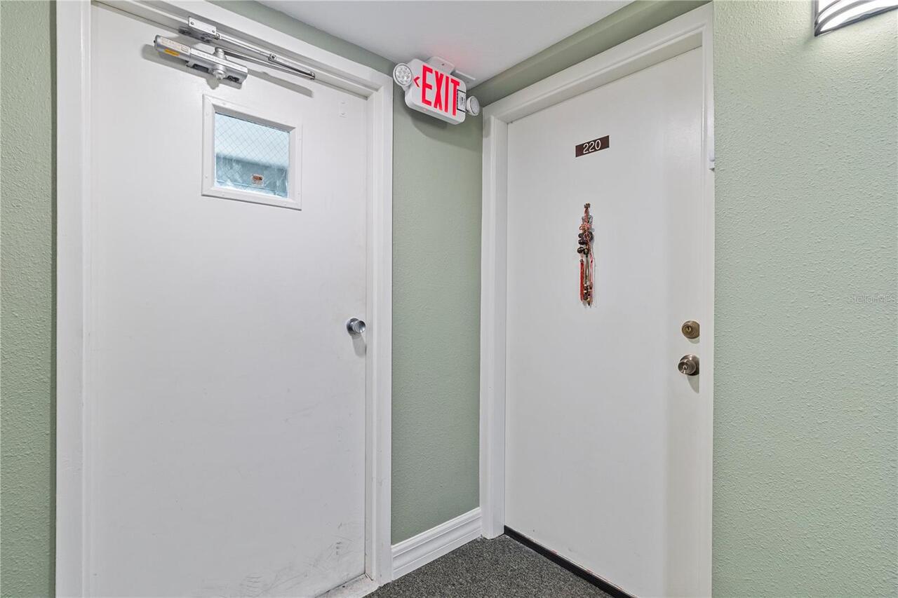 Listing Photo 17