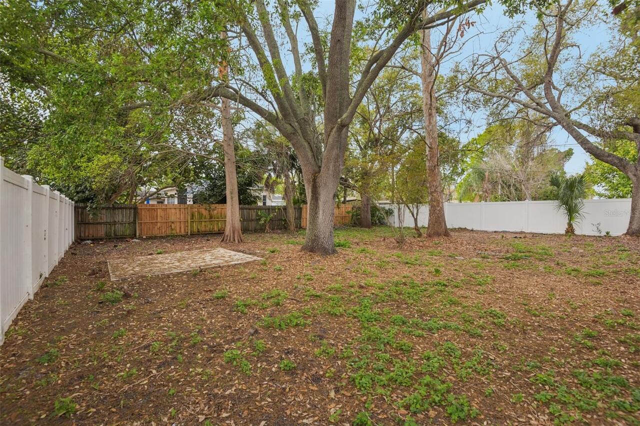 Listing Photo 23