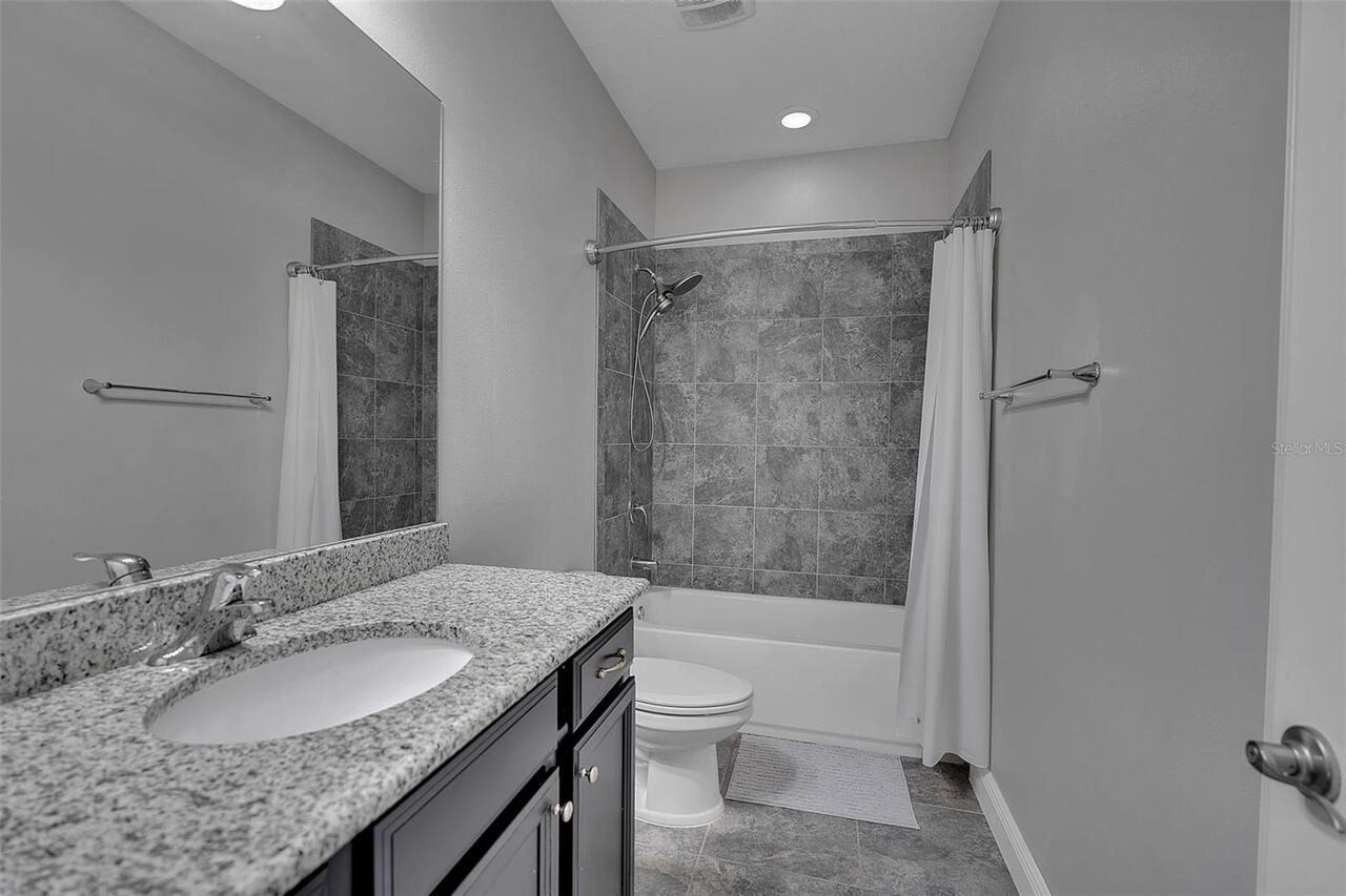 Listing Photo 34
