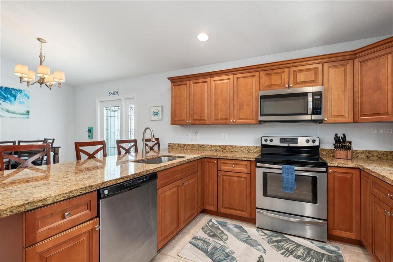 Listing Photo 8