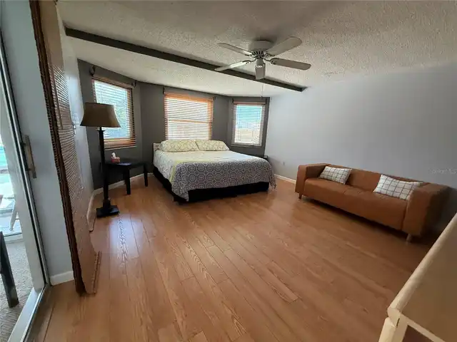 Listing Photo 31