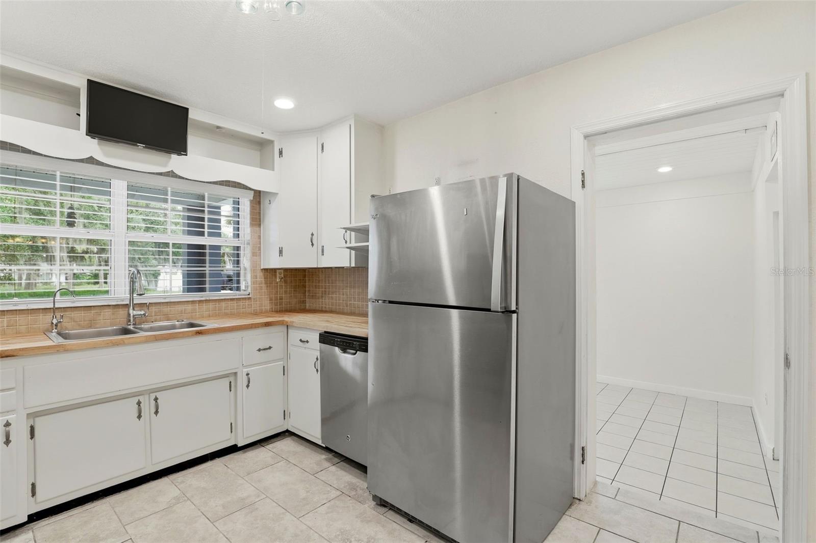 Listing Photo 15