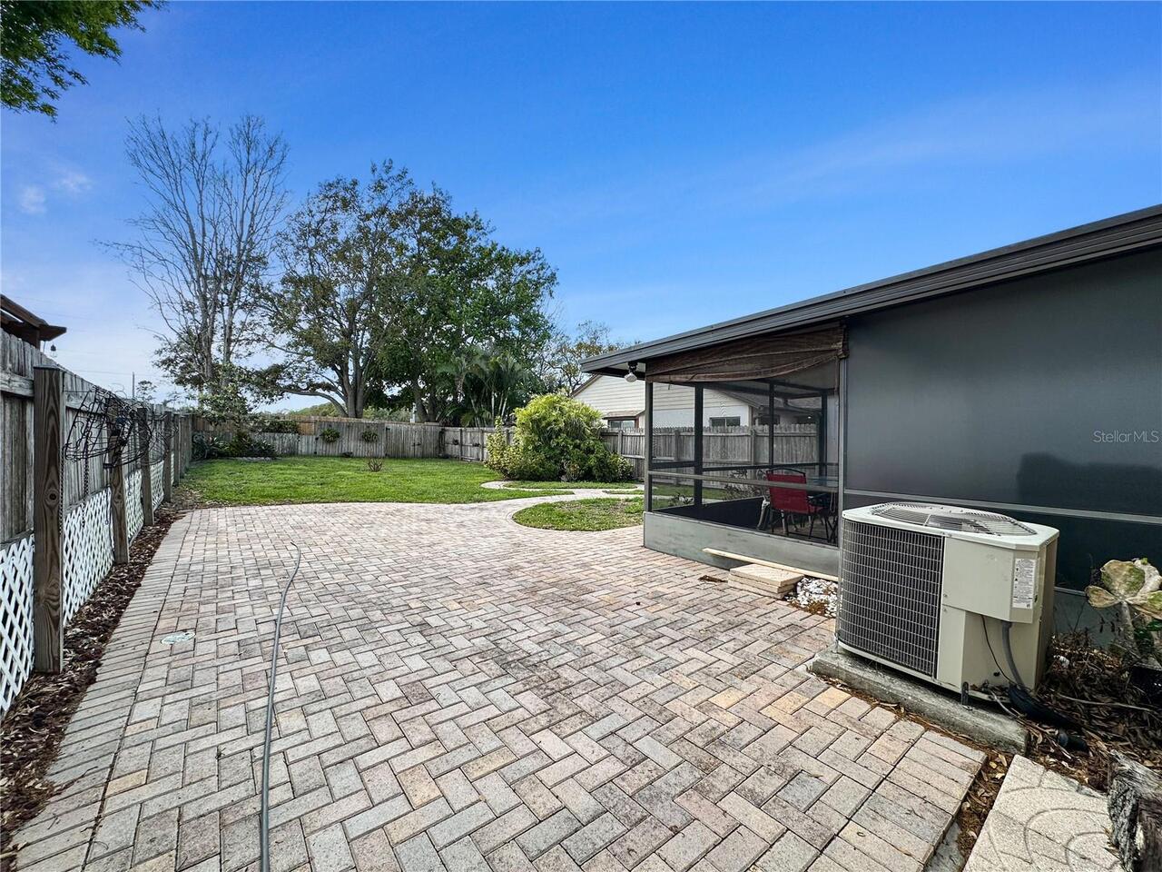 Listing Photo 22
