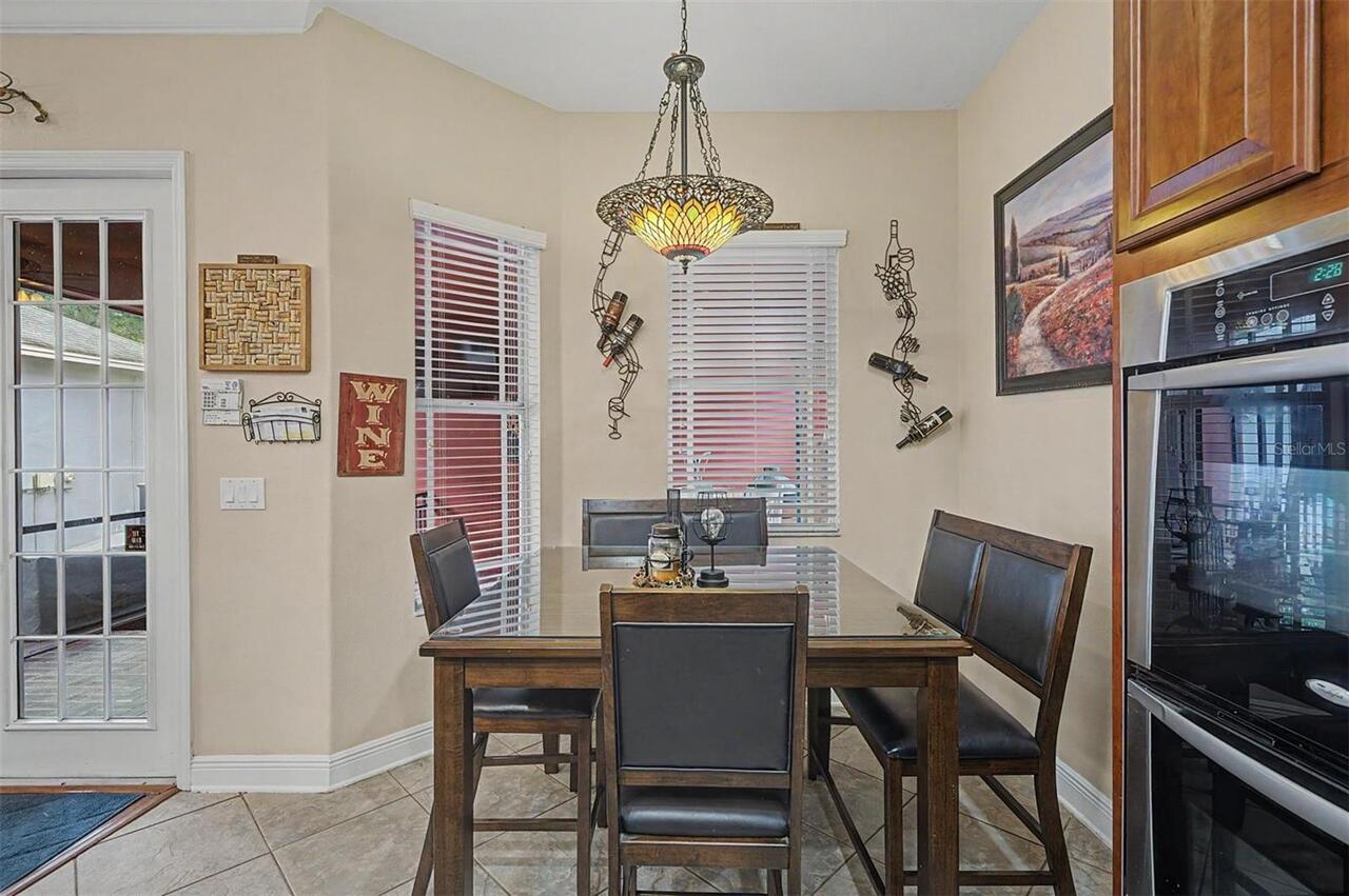 Listing Photo 9