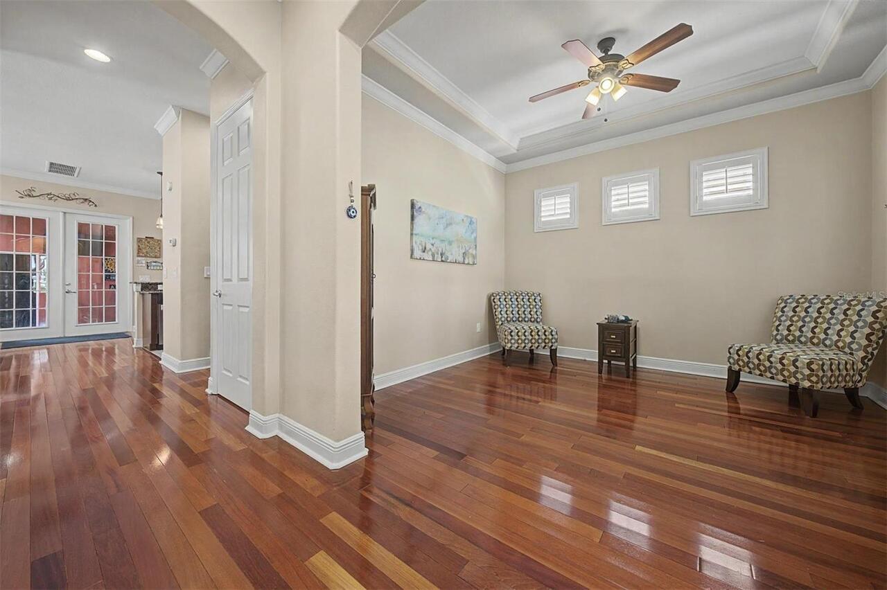 Listing Photo 14
