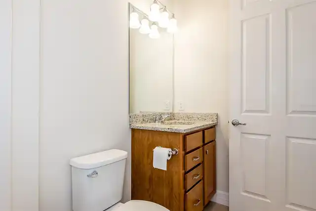 Listing Photo 8