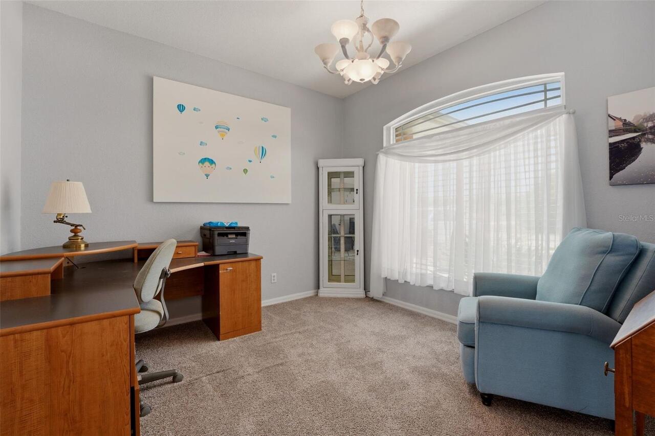 Listing Photo 9