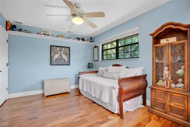 Listing Photo 42
